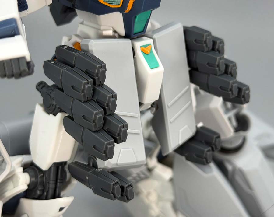 HGアリュゼウスのガンプラレビュー画像です