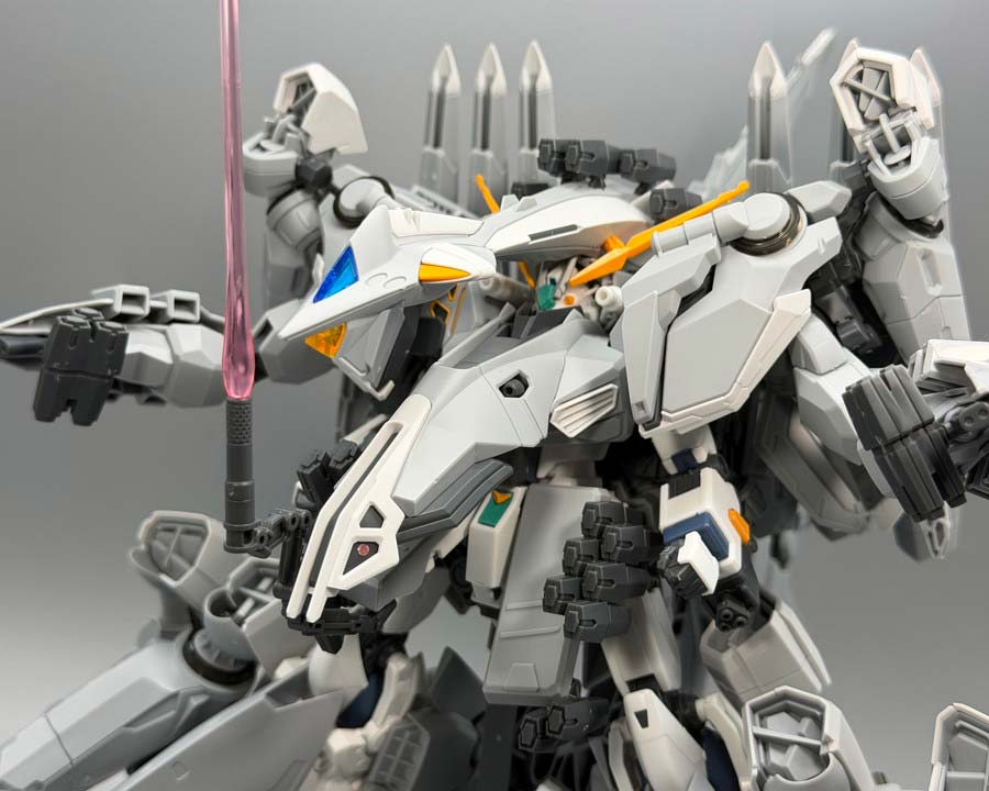 HGアリュゼウスのガンプラレビュー画像です