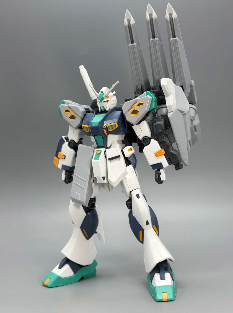 HGアリュゼウス（半壊状態）のガンプラレビュー画像です