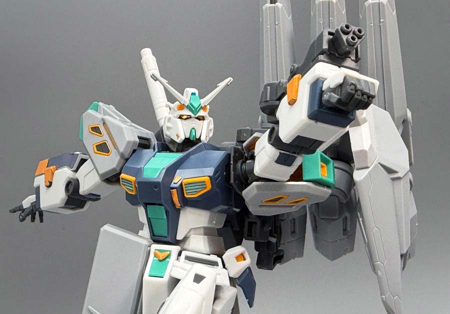 HGアリュゼウス（半壊状態）のガンプラレビュー画像です
