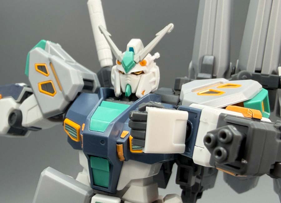 HGアリュゼウスのガンプラレビュー画像です